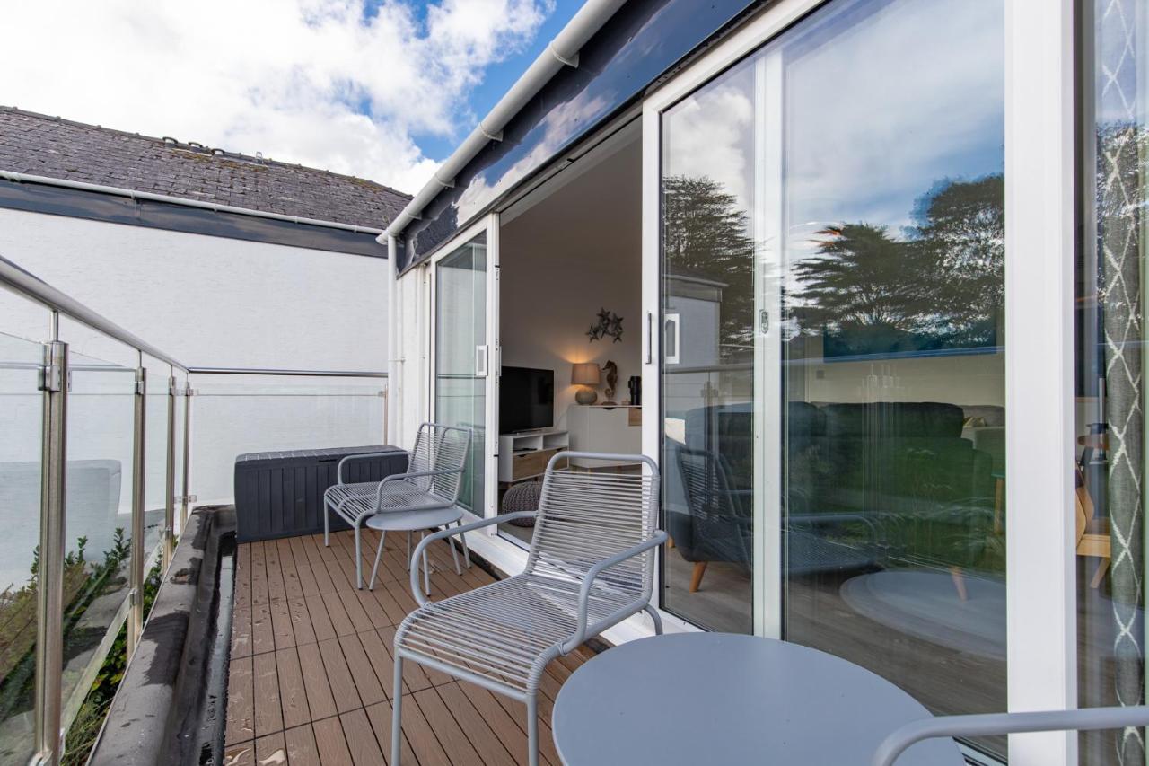 25 Coedrath Park - Sea Views From Balcony, Short Walk To Beach, Parking Saundersfoot Exterior photo